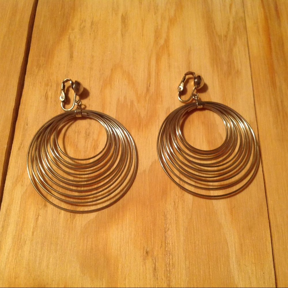 Silver Tone Circles Clip On Earrings Vintage 60’s